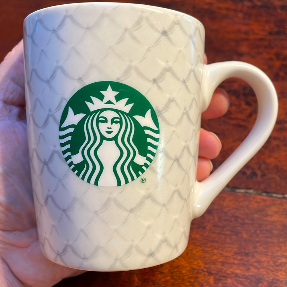 Starbucks Vintage 2021 Patterned Porcelain Coffee Cup with Green Logo 10oz